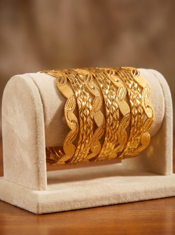Luxury 24K Dubai Gold Plated 16 Pcs Churi Set